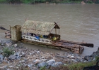Abenteuerfahrt mit dem Hausboot auf dem Kok River